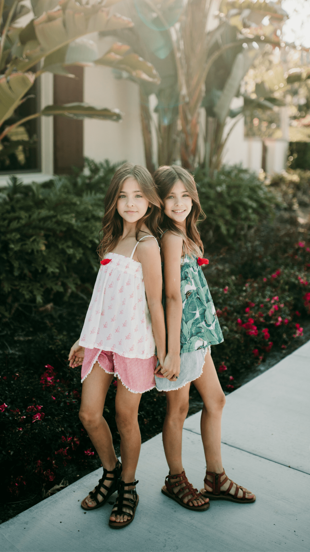 PARROT LILI TOP + MISHA SHORTS MINI